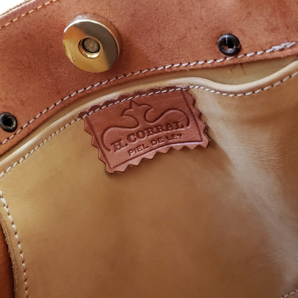 H. CORRAL Piel De Ley handbag - Picture 16 of 16